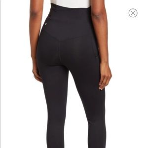 Maternity 7/8 yoga pants